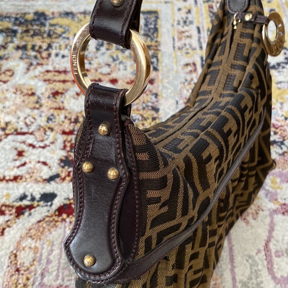 Fendi Zucca Canvas shoulder bag - Picture 3 of 11